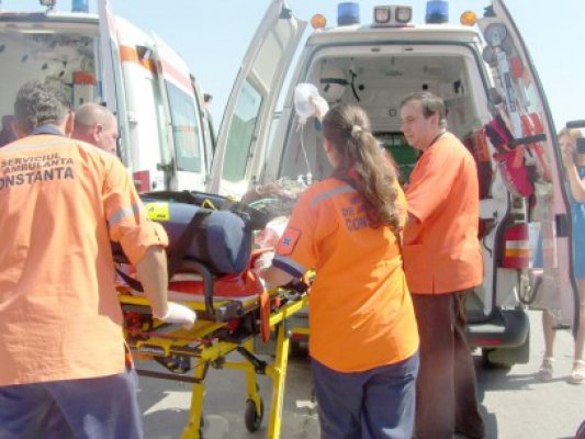 Copil de 8 ani, salvat de la înec